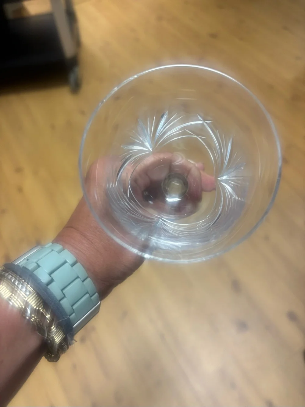 Towle ‘Candlelight’  Clear Cut-Pattern Wine Glasses - Set of 8